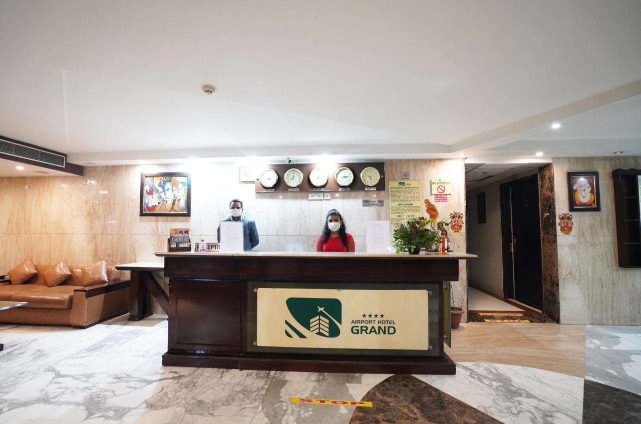 Airport Hotel Grand, Нью-Дели Экстерьер фото